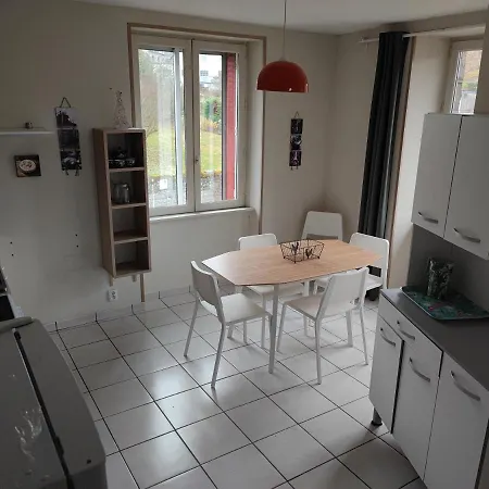 Apartment F3, 3 Pers - Proche Centre Historique Besse-et-Saint-Anastaise